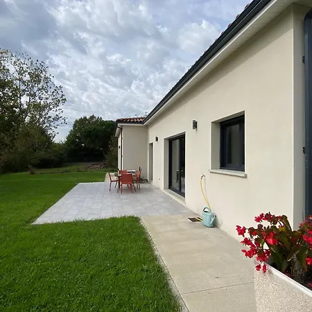 Le Des Acacias Tatil Evi *