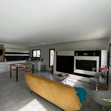 Le Des Acacias Tatil Evi *