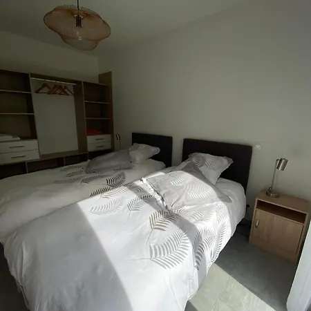 Le Des Acacias * Montech